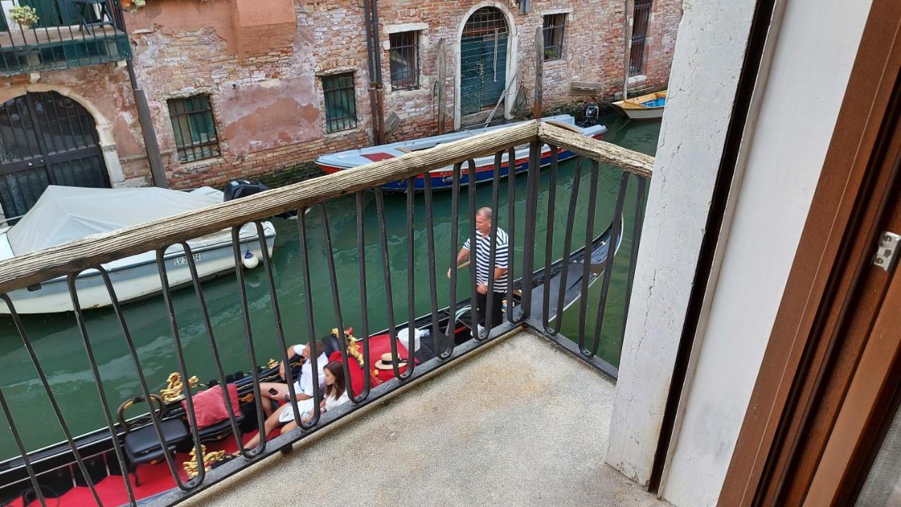Antico Rio Acqua Dolce Apartment Venetië Buitenkant foto